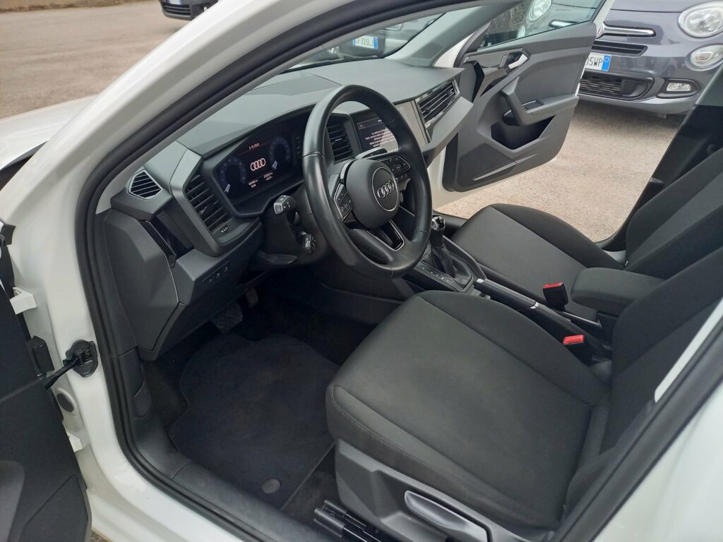 Audi A1 30 TFSI S-TRONIC