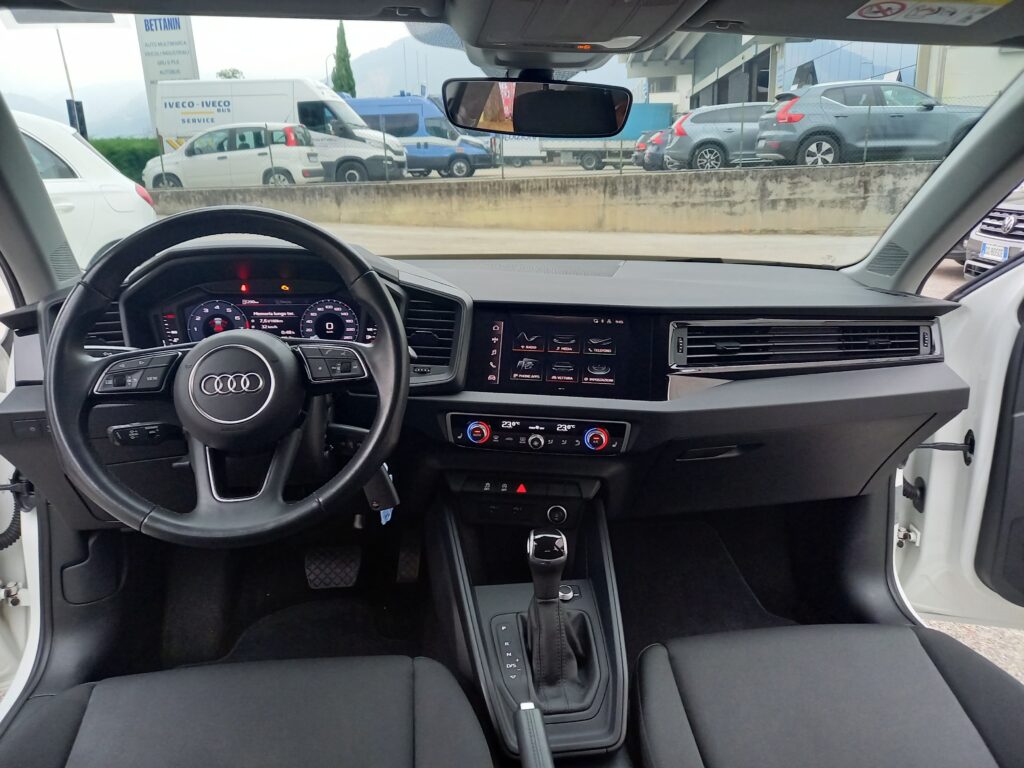 Audi A1 30 TFSI S-TRONIC